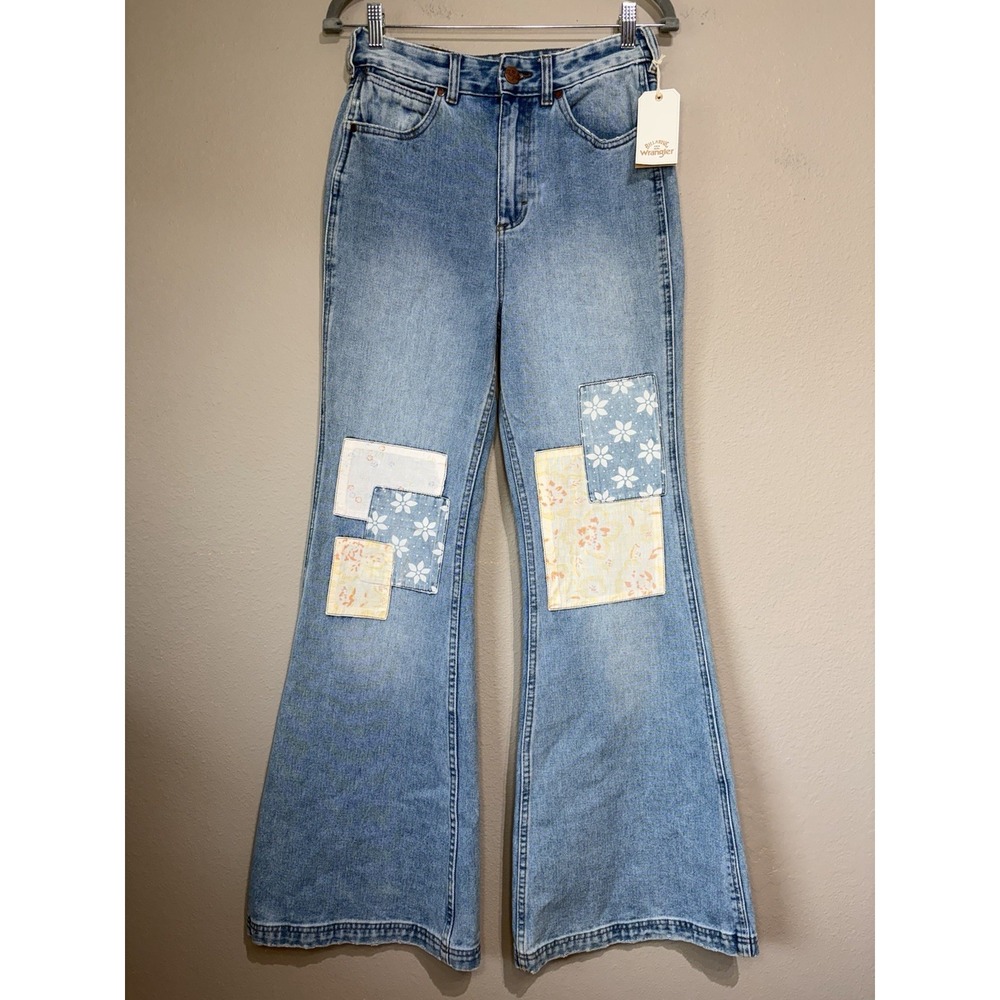 Billabong x Wrangler Womens True Blue Floral Patchwork Super Flare Jeans Size 27